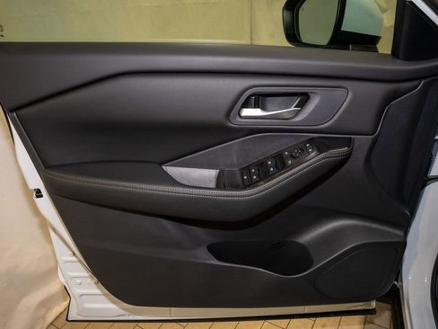 New 2026 Nissan Rogue SV image 16