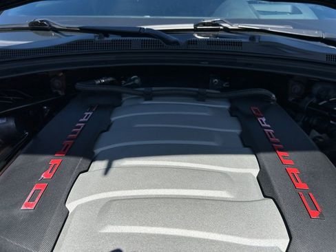 Used 2018 Chevrolet Camaro SS RWD image 31