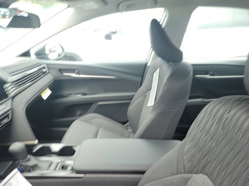 New 2026 Toyota Camry LE image 18