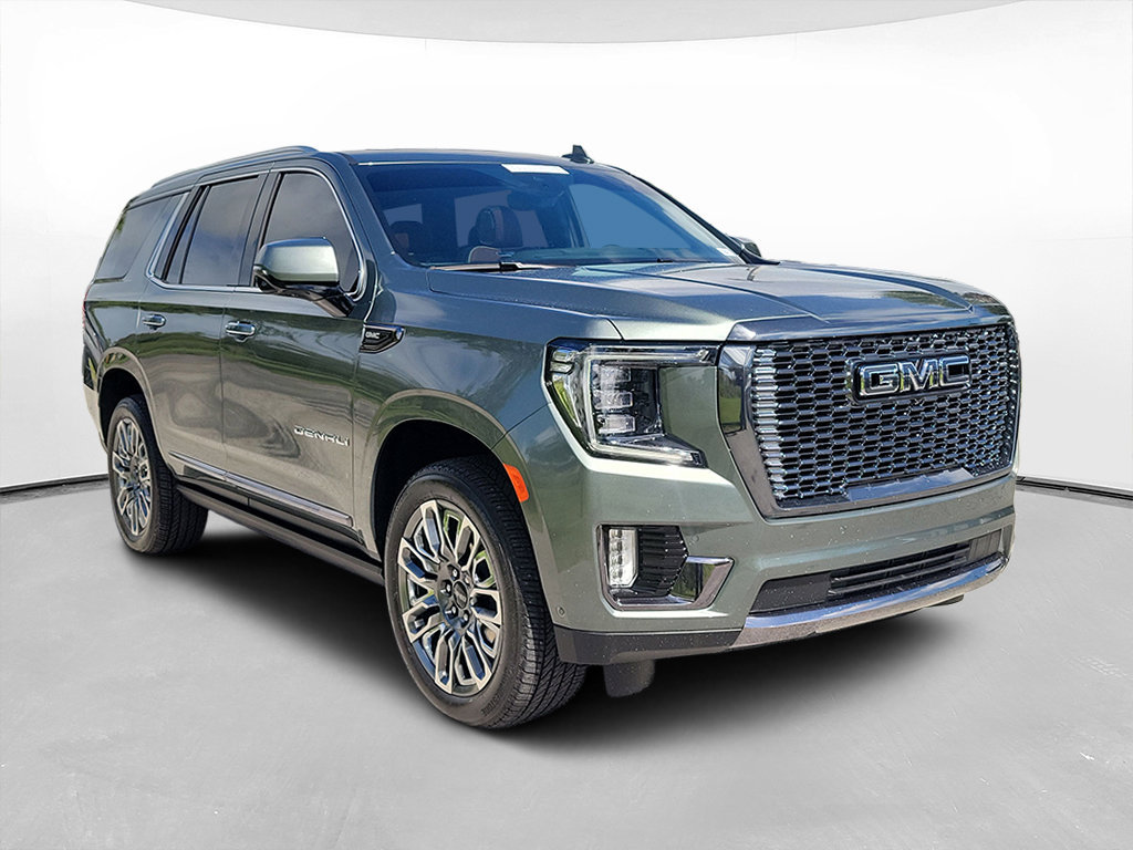 Used 2024 GMC Yukon Denali Ultimate AWD/4WD image 3