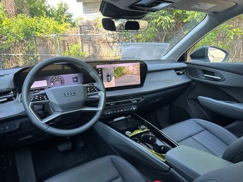 New 2026 Audi Q3 quattro 2.0T AWD/4WD image 13