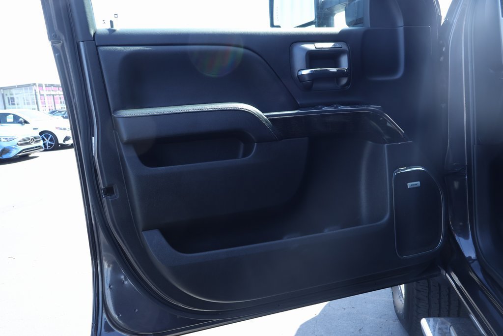 Used 2015 GMC Sierra 2500 Denali w/ Duramax Plus Package AWD/4WD image 12