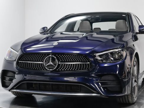 Used 2023 Mercedes-Benz E 350 4MATIC Sedan image 54