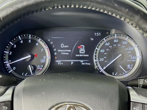 Used 2020 Toyota Highlander XLE FWD image 13