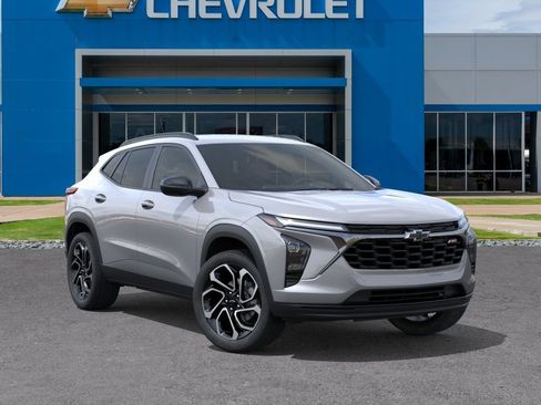 New 2026 Chevrolet Trax RS w/ Driver Confidence Package FWD image 7