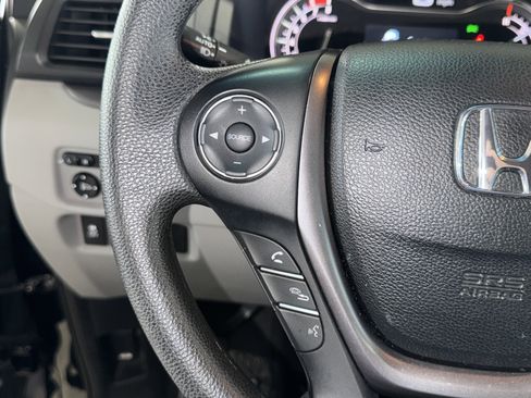 Used 2017 Honda Pilot LX image 22