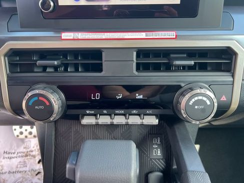 Used 2026 Toyota Tacoma TRD Sport AWD/4WD image 23