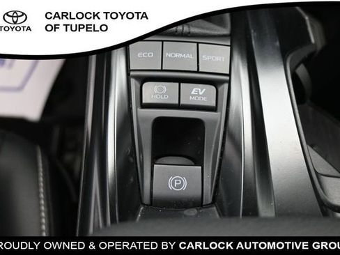 Used 2025 Toyota Camry SE w/ Multimedia Upgrade Package FWD image 15