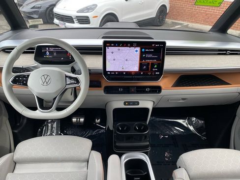 Certified 2025 Volkswagen ID. Buzz 1st Edition image 11