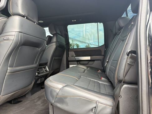 Used 2024 Ford F450 Platinum w/ FX4 Off-Road Package AWD/4WD image 10
