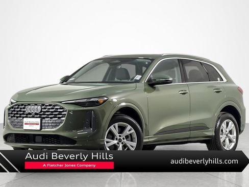 Used 2025 Audi Q5 Premium w/ Convenience Package AWD/4WD image 1