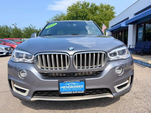 Used 2017 BMW X5 xDrive35i w/ Premium Package AWD/4WD image 3