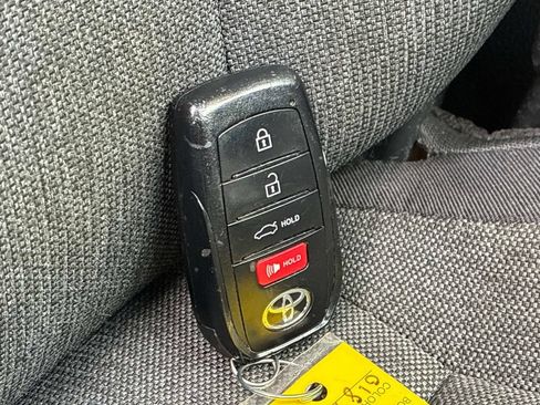 Used 2025 Toyota Camry LE FWD image 18