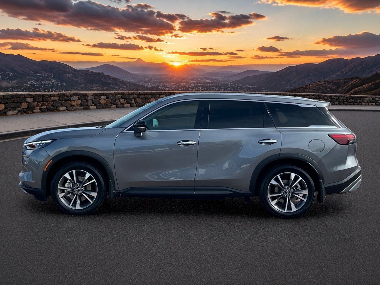 Certified 2022 INFINITI QX60 Luxe w/ Vision Package AWD/4WD image 3