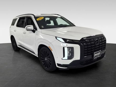 Used 2025 Hyundai Palisade Calligraphy AWD/4WD image 1