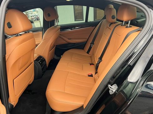 Used 2023 BMW 540i xDrive w/ Convenience Package image 13