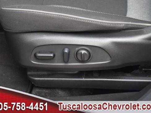 Used 2023 Chevrolet TrailBlazer LT w/ Convenience Package FWD image 19