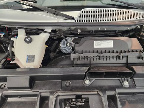 Used 2021 Chevrolet Express 2500 LS w/ Enhanced Convenience Package RWD image 34