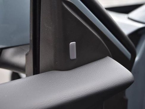 New 2025 Nissan Sentra SV w/ All-Weather Package image 10