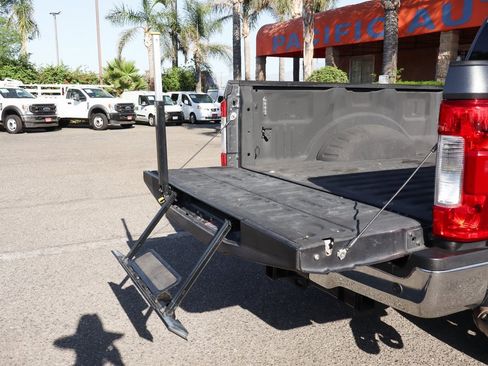 Used 2019 Ford F250 Lariat w/ Lariat Ultimate Package image 10