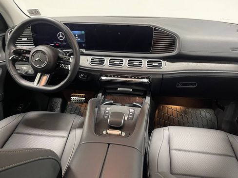 Used 2026 Mercedes-Benz GLS 450 4MATIC image 28