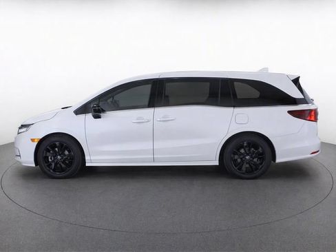 Used 2024 Honda Odyssey Sport image 7