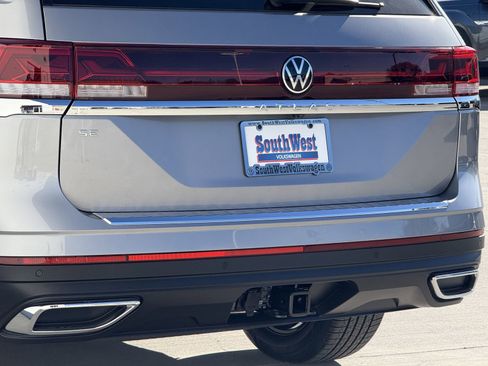 New 2026 Volkswagen Atlas SE image 6