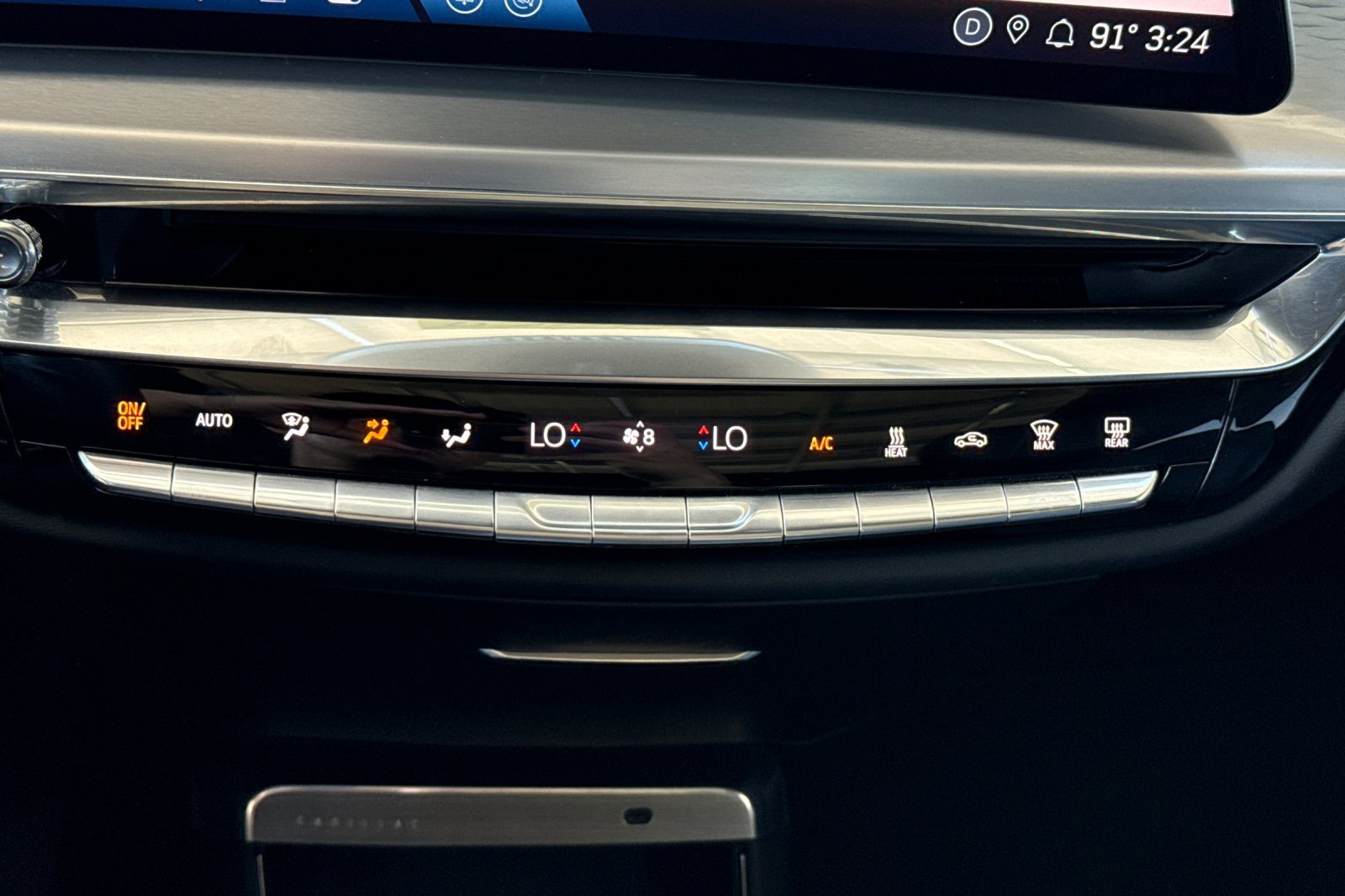 Used 2024 Cadillac Lyriq Luxury RWD image 32