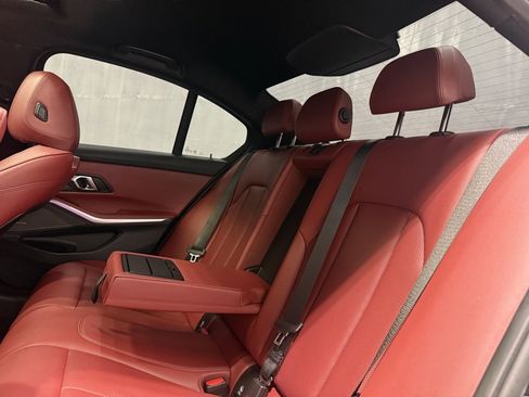 Used 2025 BMW M340i xDrive M340i xDrive w/ Premium Package image 23