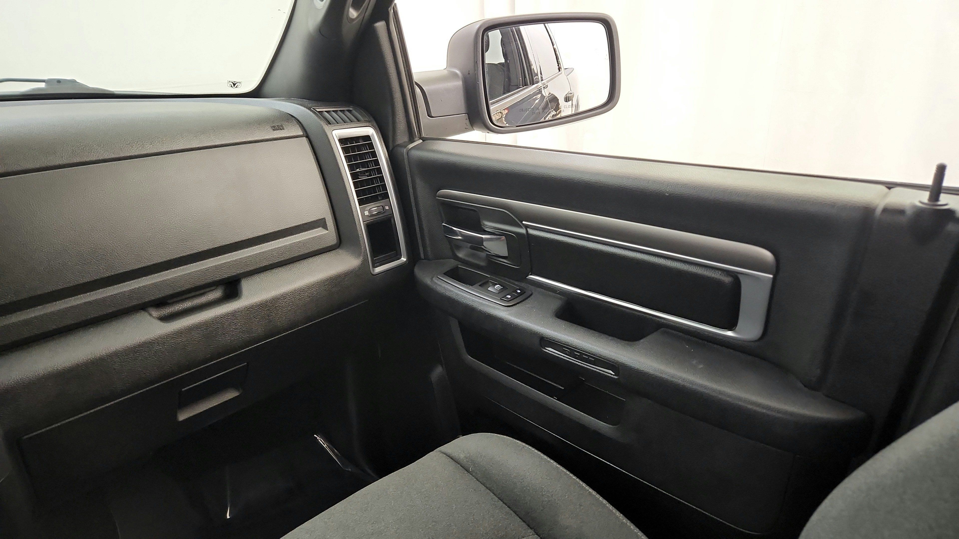 Used 2021 RAM 1500 Warlock w/ Luxury Group AWD/4WD image 23