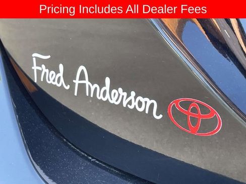 Used 2024 Toyota Camry XSE FWD image 11