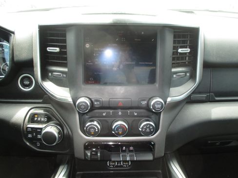 Used 2024 RAM 1500 Big Horn AWD/4WD image 13
