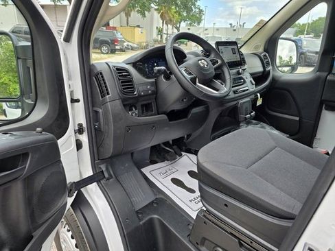 New 2025 RAM ProMaster 3500 FWD image 17