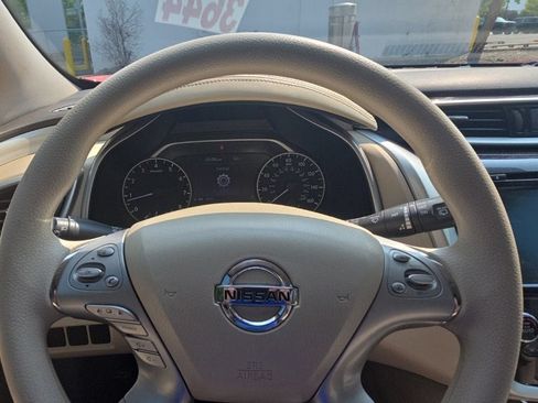 Used 2015 Nissan Murano S w/ Navigation Package AWD/4WD image 14