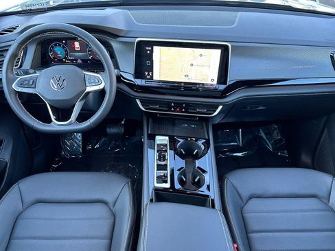 New 2026 Volkswagen Atlas Cross Sport SEL AWD/4WD image 12