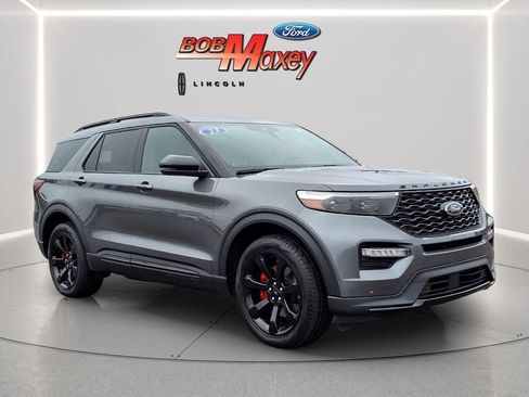 Used 2023 Ford Explorer ST w/ Equipment Group 401A AWD/4WD image 3