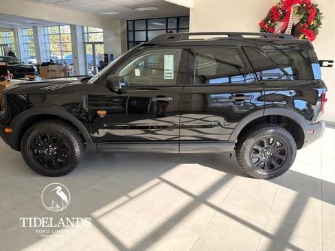 New 2025 Ford Bronco Sport Badlands image 4