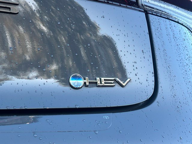 Used 2024 Toyota Prius Limited w/ Limited Premium Package AWD/4WD image 15