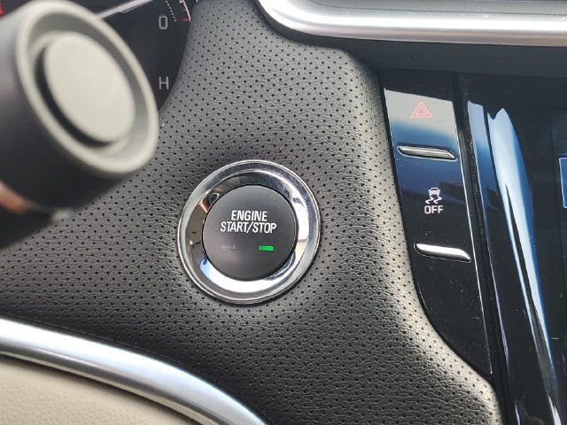 Certified 2018 Cadillac XTS Luxury FWD image 23