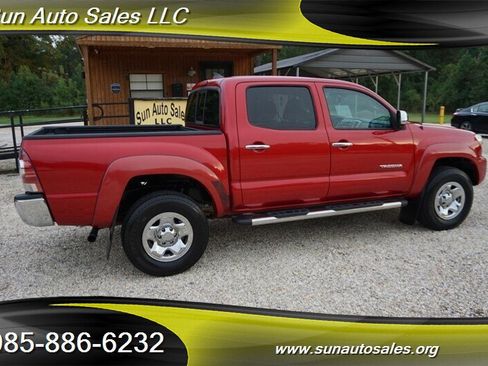 Used 2012 Toyota Tacoma PreRunner image 17