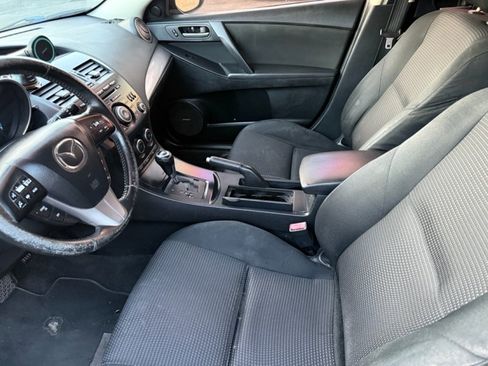 Used 2013 MAZDA MAZDA3 i Touring w/ Preferred Equipment Pkg image 8