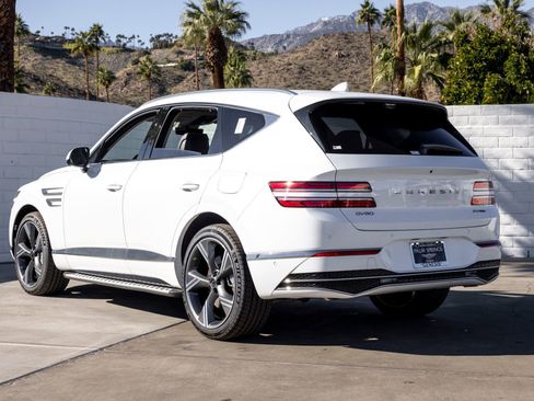 Used 2025 Genesis GV80 3.5T Prestige image 7