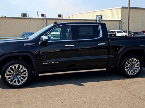 New 2026 GMC Sierra 1500 Denali Ultimate AWD/4WD image 5