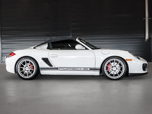 Used 2011 Porsche Boxster Spyder image 10
