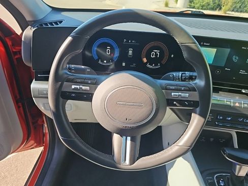 Certified 2024 Hyundai Kona SEL AWD/4WD image 15