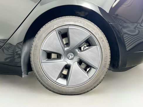 Used 2023 Tesla Model 3 Standard Range RWD image 11