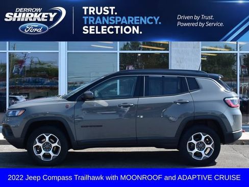 Used 2022 Jeep Compass Trailhawk w/ Sun and Sound Group AWD/4WD image 2