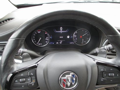 Certified 2022 Buick Enclave Avenir w/ Avenir Technology Package image 30