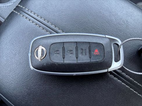 Used 2025 Nissan Sentra S FWD image 21