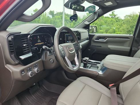 Certified 2026 GMC Sierra 1500 SLT w/ SLT Premium Plus Package AWD/4WD image 18